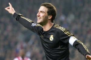 开云全站-城市公共交通配合赛事延长运营时间方便观众返程，中国城市公交协会